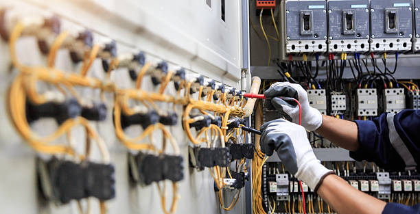 Professional Electrician technician working in Princeton Meadows, NJ